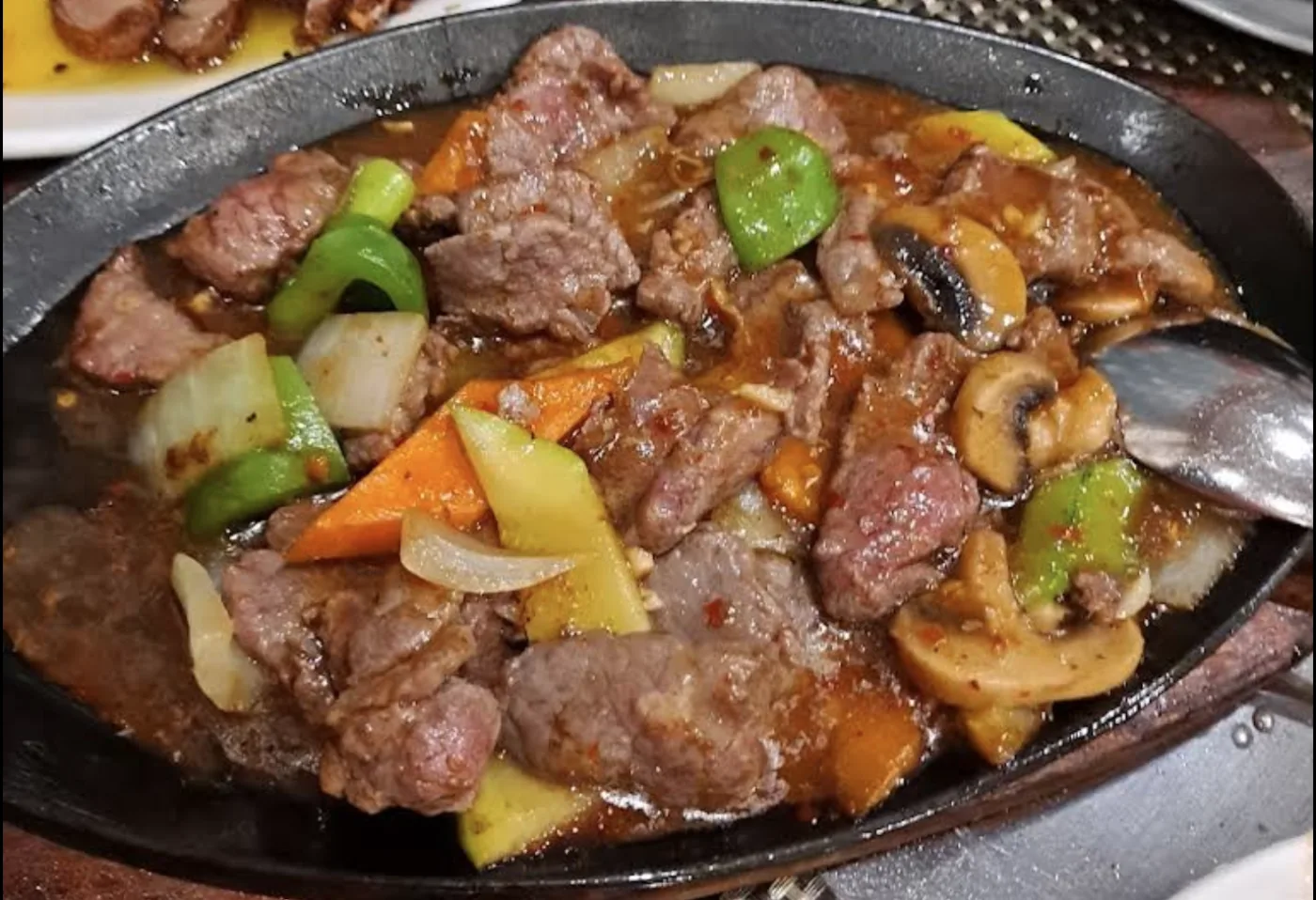 Plato destacado de Asia Jardín