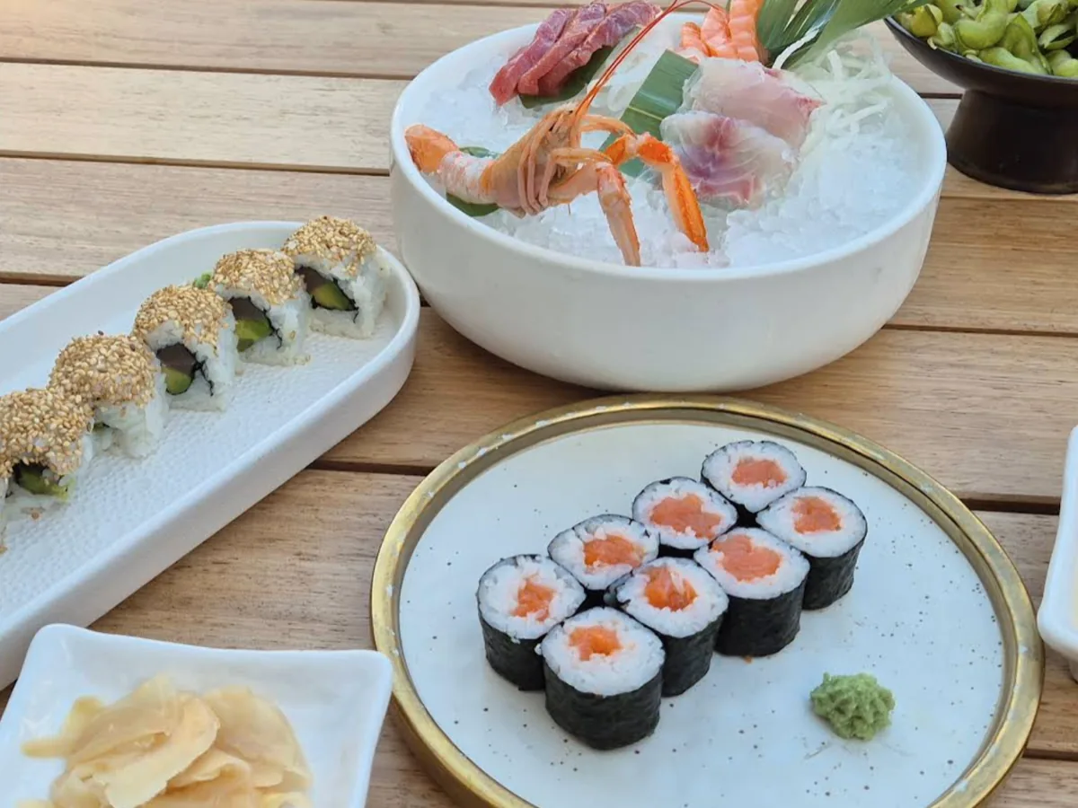 Sushi y sashimi en terraza — Boracay, Torrevieja
